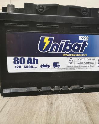 Batteria automobile UNIBAT 12 V 80Ah