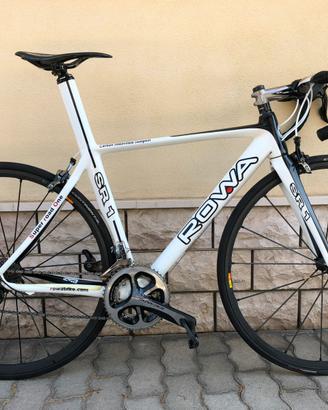Bici 53,5 tutta carbonio cambio durace