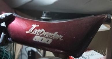 Suzuki Intruder Vs 800