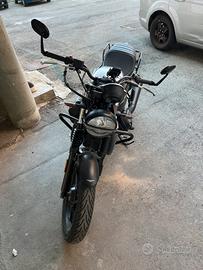 Moto guzzi v7 stone 850