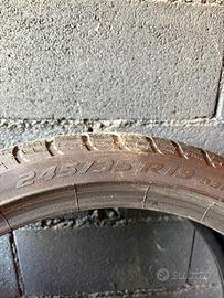 Gomme 245/35 275/35 R19