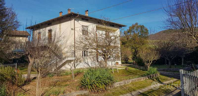 Casa indipendente a Pole di Acqualagna