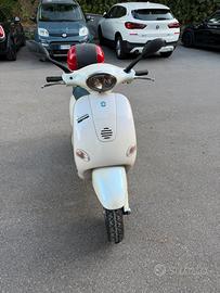 Vespa ET4 150