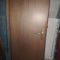 porte interne colore ciliegio