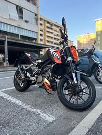 Ktm duke 125