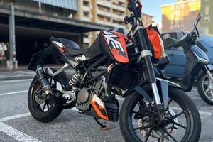Ktm duke 125
