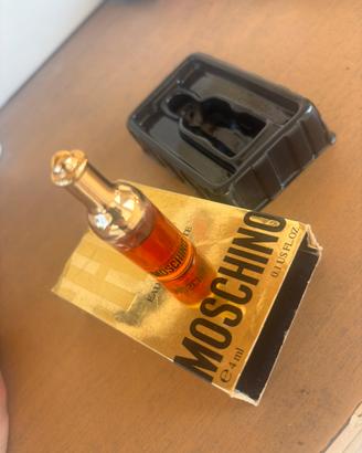 Moschino