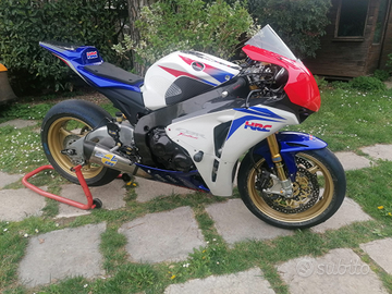 Honda cbr 1000 rr hrc