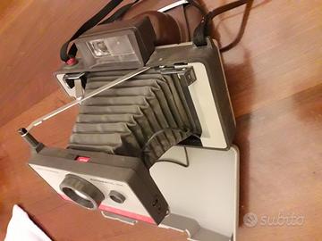 Macchina fotografica polaroid