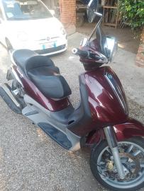 scooter piaggio Beverly 500