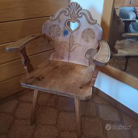 sedia artigianale in legno 