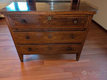 CASSETTONE COMO' PIEMONTESE INIZIO 700