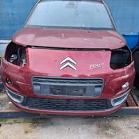 Muso musata frontale citroen c3 picasso 2012