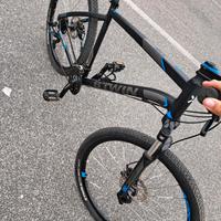 Bici MTB B’TWIN Rockrider 520