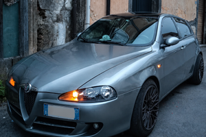 Alfa Romeo 147 1.9 JTD - 120cv