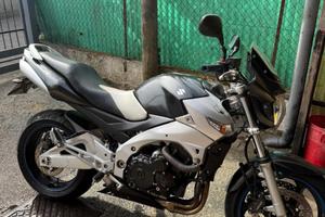 Suzuki GSR 600 - 2007