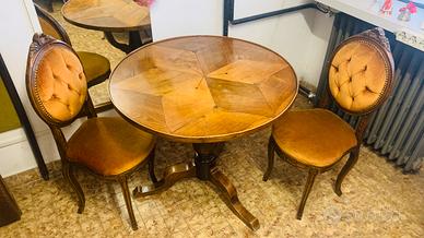 Tavolo in legno rotondo + sedie