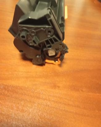 sto vendendo due toner codice w135a