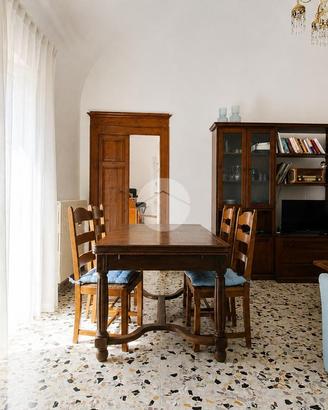 3 LOCALI A ROSETO DEGLI ABRUZZI