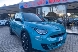 Fiat 600 Hybrid 110 CV DCT MHEV La Prima II