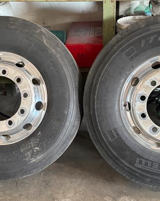 Cerchi in lega per camion