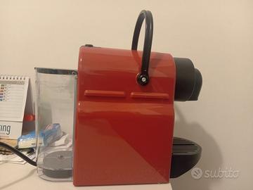 Nespresso macchina caffè krups rossa