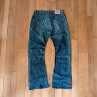 Jeans Levi's con bottoni per bretelle 