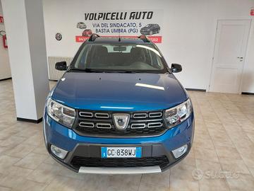 DACIA SANDERO ANNO 2020 BZ GPL ADATTA NEOPATENTATI