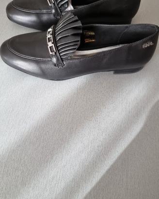 Mocassini Karl Lagerfeld n. 39 pelle nera