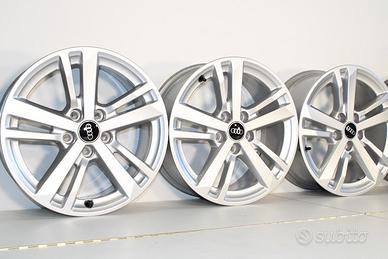 4 Cerchi Originali Q3 - 17" + Spedizione Gratis