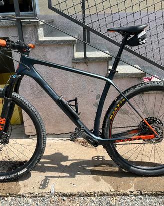 Mtb scale 930 carbon