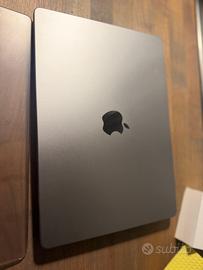 MacBook Pro 14” M3 | 8 GB RAM | 512 GB SSD |