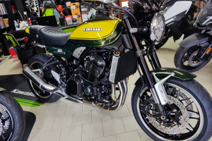 Kawasaki Z900RS TUA AL 50% CON BIKE BACK
