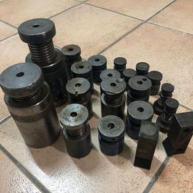 Spessori per staffaggio regolabili