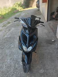 aerox anno 2015 (Prezzo Trattabile)