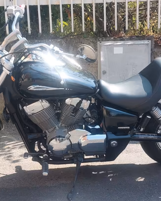 Honda VT 750 Black Widow