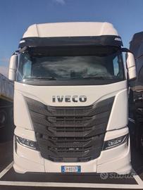 Iveco STRALIS S- WAY 490 TRATTORE SRADALE