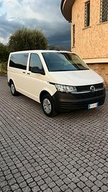 Volkswagen Transporter 9 posti 2.0 TDI 150 CV