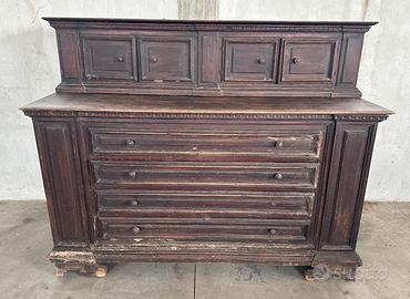 Mobile da sacrestia del 1700