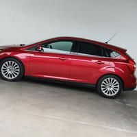 Focus Titanium Auto full optional. Impeccabile