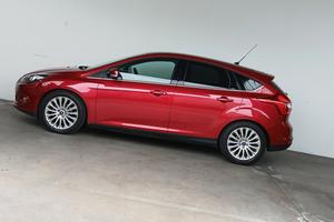 Focus Titanium Auto full optional. Impeccabile