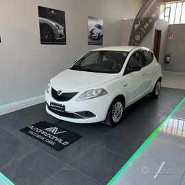 Lancia Ypsilon 1.2 69 CV 5 porte Gold my18