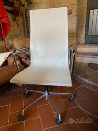 Poltrona da scrivania comodissima in acciaio