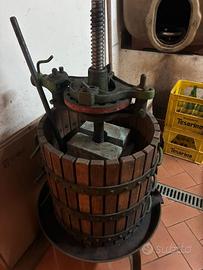 STRETTOIO / TORCHIO PER UVA Ditta LAVERDA