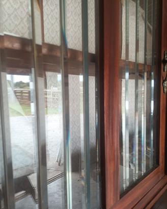 Credenza antica in mogano
