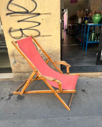 Sedia a sdraio vintage in legno e tessuto