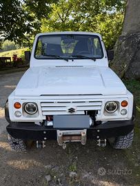 Suzuki samurai