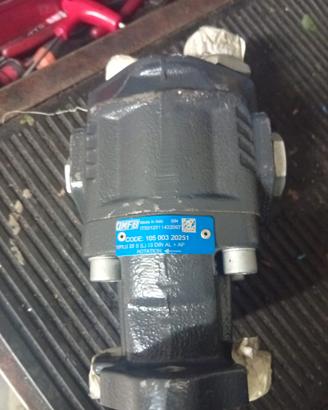 POMPA IDRAULICA 