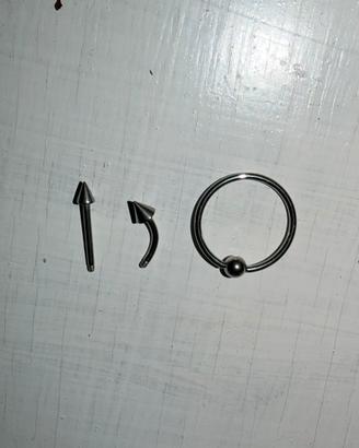Piercing/orecchini in acciaio