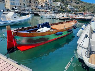 Barca, gozzo in legno